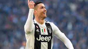 Shop the new eyewear collection by cr7. Cristiano Ronaldo Cr7 Bond Bringt Juventus Turin 175 Millionen Euro Manager Magazin