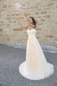 In düsseldorf starten vom 11. Brautkleid Paisley Brautmoden Opree