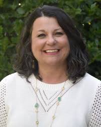 Melissa Glaze's Instagram, Twitter & Facebook