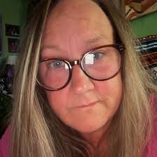 Has anyone made a swag out of old Christmas tree branches?