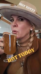 IT'S Cleaning Day 😌 Do you wear mopping socks? Lol #socks #mopping  #thebimbleeffect #rvlife #rvlifestyle #rv #clean #fun #smile