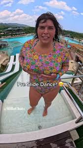 @MillaChatsHeres video Tweet