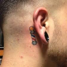 220 Tatuajes En El Cuello Fotos Y Disenos Increibles Cientos de tatuajes para hombres, los tatuajes más varoniles de internet, imágenes de tatuajes pequeños y grandes, también tatuajes en el pecho tatuajes pequeños para hombres grandes. 220 tatuajes en el cuello fotos y