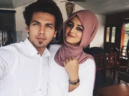 Ajmal Khan Twinning With Jumana Khan Facebook After gaining recognition, she identified her talent and decided to pursue modeling as a career. facebook