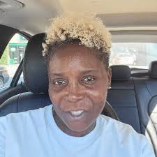 Tesha Johnson (@2d0d9f9943fa4df)