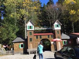 Herbstausflug Big Day Im Bayerwald Tierpark Marchenwald Und Am Arbersee Piratenprinzessin Marchen Wald Ausflug Wandern Bayerischer Wald