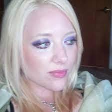 Darla Lantz's Instagram, Twitter & Facebook