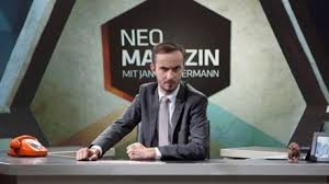 Jan böhmermann sieht sich als nachfolger gerhard löwenthals und sein „neo magazin in bester tradition klassischer mainzer. Neo Magazin Im Zdf Hauptprogramm Medien Sz De