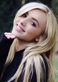 Fan Casting Peyton List as Akemi Rogers in Tetris