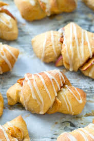 Glazed Apple Pie Crescent Rolls Apple Dessert Recipes Apple Pie Crescents Yummy Food Dessert