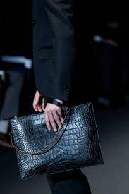 Lo Mas Trendy Gucci Dompet Kulit