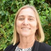 Diane Oliveira Email & Phone Number