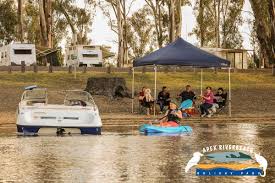 Central mildura shopping center is minutes away. Apex Riverbeach Holiday Park Mildura Dogs On Holidays Dog Friendly Accommodation Victoria Australia