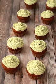 This is the perfect recipe for vegans who prefer to enjoy gluten free cakes. Gluten Free Vegan Vanilla Cupcakes With Matcha Green Tea Frosting Loving It Vegan