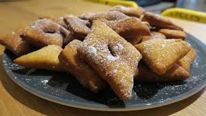 Pinky Cake Merveilles Bugnes Merveilles Chandeleur Beignets Carnaval Mardigras Recettes De Cuisine Blog Recette Patisserie