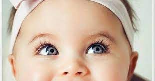 الصوره حلوه الابتسامة في اجمل اللقطات نشاركها معكم عبر موقعنا أحلي صورة لان الابتسامة من اجمل تعبيرات الوجة الساحرة ال children photography baby face greatful