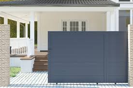 Un portail coulissant de 4m est plus difficile à trouver qu'un portail battant. Portail Automatique Coulissant 4m Eiger H 180 Ranger C300 Casanoov