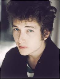 Epingle Sur Dylan In Colours
