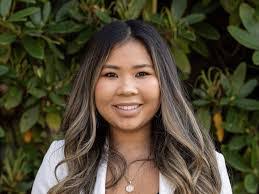 Sara Westbrook's Instagram, Twitter & Facebook