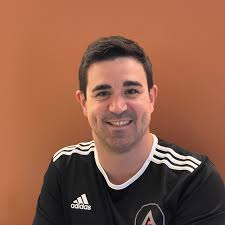 NUESTRO EQUIPAZO!! Hoy os presentamos a Jaime Valiente, nuestro experto en  fisioterapia y osteopatía. 🔶 Titulado en Fisioterapia y CO en Osteopatia  📚 🔶Tiene 10 años de experiencia en el ámbito privado.