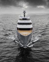 It was built by the blohm + voss shipyard at the hdw deepwater facility in kiel. Superyachts On Twitter Delivered Feadship S 100m Masterpiece Moonrise Https T Co P7tkyrxhc9 Yacht Yachts Superyacht Superyachts Megayacht Feadship Yachtlife Luxurylife Luxurydesign Luxury Luxuryliving Https T Co Mbg3m1ru2w
