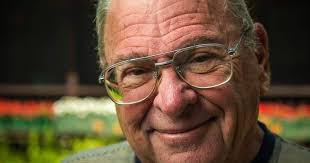 Confessions of a Bathrobe Blogger: Bob Bender, Friend and Comrade: Fighting  the Good Fight, 1939-2019