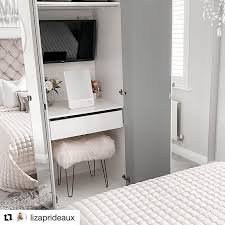This desk has a visible diy charm that makes it look extra comfortable and homey. How To Hack A Diy Murphy Bed With Desk Ikea Hackers Ikea Pax Wardrobe Ikea Pax Ikea Wardrobe
