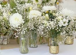 Hochzeitsdeko Selber Machen 5 Einfache Blumendeko Ideen Fur Die Hochzeit Hochzeitskiste Hochzeitsdeko Hochzeitsdekoration Diy Hochzeitsdeko