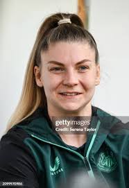 29 Photos & High Res Pictures