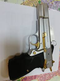 .balıklı sinekli , browning balıklı sinekli, 14 belçika derler, deste başı olan 55 sarsılmaz beretta glock browning colt smith & wesson 1000 adet mermiye 14/03/2018 tarihinden itibaren i̇ç i̇şleri. Balikli Sinekli Memur Dan Ikinci El Silah Satilik Silah