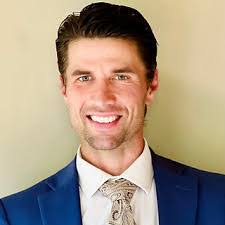 Heather Peay's Instagram, Twitter & Facebook