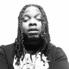 Roy Hurst (@KR_MoRacks)