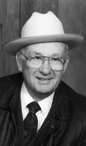 Lake Land honors late trustee Leland Glazebrook with wing dedication