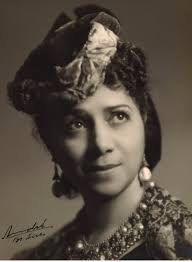 Lillian Evanti was a professional Opera singer. She became the first  African American to sing in a professional European opera company in 1925.