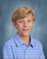 Identical twins 5 minutes apart