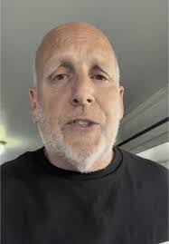 Dan Salinger's Instagram, Twitter & Facebook