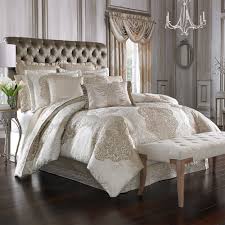 Discover savings on gold bedroom set & more. La Scala Gold Queen 4 Piece Comforter Set