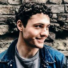 Best of Tom Lewis (@bestoftomlewis)