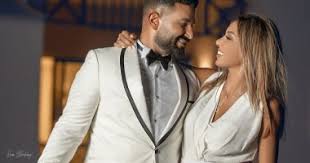 فاجأ المطرب أحمد سعد، جمهوره بإعلانه خبر انفصاله عن خطيبته عارضة الأزياء علياء بسيوني بعد ارتباط دام 10 أشهر، وفقا لتصريحاته ببرنامج «et بالعربي». U4pqwnpb0fst M