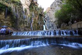 malatya nin darende ilcesinde bulunan ve turkiye nin doga harikalarindan gunpinar selalesi dogal olusumu ile sakli kalmis yapisiyla y selaleler resimler dogal