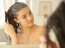 A good home remedy to remove dandruff from hair is to make a toner containing celery as the main ingredient. Yogurt To Remove Dandruff Benefits How To Use