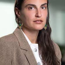 DEBORAH TAPIA, NOUVELLE DIRECTRICE ASSOCIÉE DU PLANNING STRATÉGIQUE DE  HAVAS PARIS