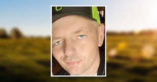 Ronnie Tatum's Instagram, Twitter & Facebook