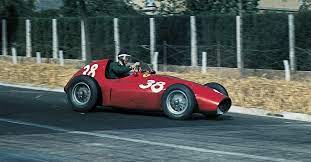This formula one champions summary shows you who won a world championship title in formula 1 each year. Ferrari 553 F1 1954 F1 Single Seater Ferrari Com