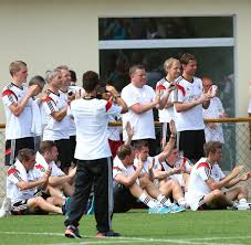 2014 rewe dfb 2014 team. Wm 2014 Wie Der Dfb Die Nationalelf In Watte Packt Welt