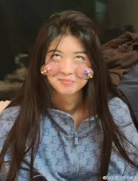 半永久腮红真是太猛了🤪 哪位爱美的小仙女也想Get同款吗❓ #皮卡丘就决定是你了#一不小心就变成腮紫——