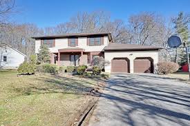 Maybe you would like to learn more about one of these? 26 Thomas Dr Manalapan Nj 07726 Realtor Com