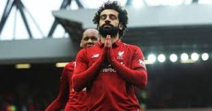 قبل انضمامه إلى نادي ليفربول لعب صلاح في عدة أندية أوروبية مثل: ØªØ¹Ø±Ù Ø¹Ù„Ù‰ Ù…Ø¹Ù†Ù‰ Ø­Ø±ÙƒØ© Ù…Ø­Ù…Ø¯ ØµÙ„Ø§Ø­ ÙÙŠ Ù„ØºØ© Ø§Ù„ÙŠÙˆØ¬Ø§ Ø¨Ø¹Ø¯ Ø§Ø­Ø±Ø§Ø² Ø§Ù„Ù‡Ø¯Ù ÙÙ‰ ØªØ´ÙŠÙ„Ø³Ù‰ Graphic Sweatshirt Sweatshirts Fashion
