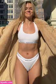 Emma Brooks  emmabrooks  emmabrooksxoxo Nude Leaked OnlyFans Photo #101 -  Fapello