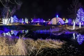 Still Time To View The Most Spectacular Christmas Light Displays In The Denver Area Mile High On The Cheap Colorado Winter Colorado Christmas Colorado Vacation